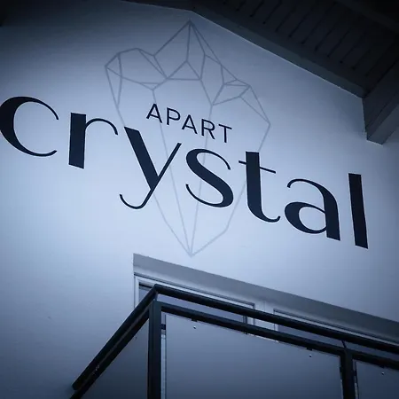 Crystal Apartment *